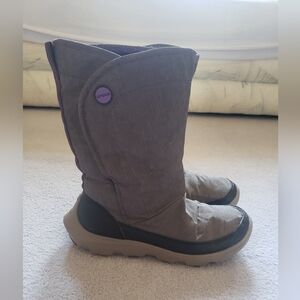 CROCS Women's crocs Duet Busy Day Velcro Boot size 9 ❄☔
